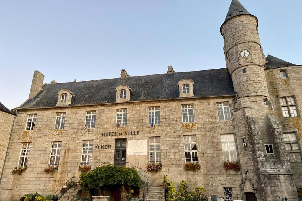Appartement en entrée de ville avec balneo Pont-lʼAbbé Extérieur photo